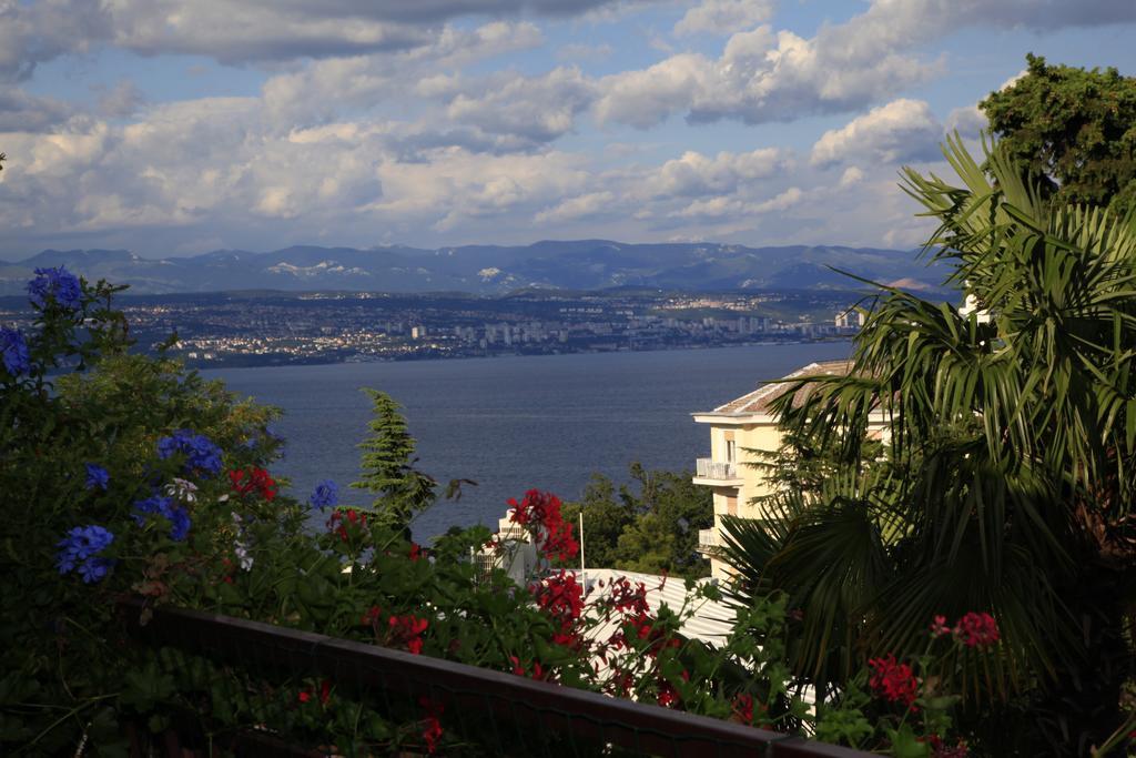 Guesthouse Villa Stanger Lovran Bagian luar foto