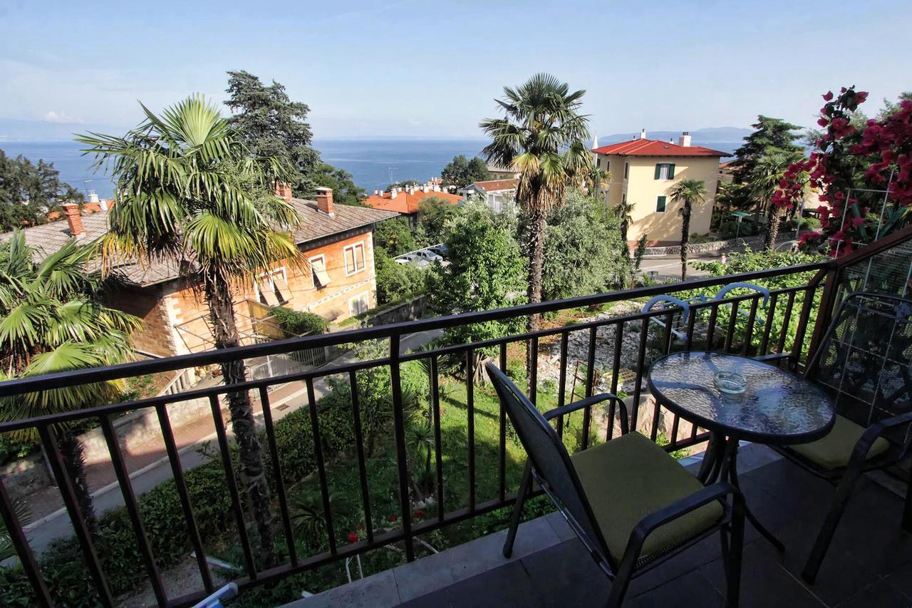 Guesthouse Villa Stanger Lovran Bagian luar foto
